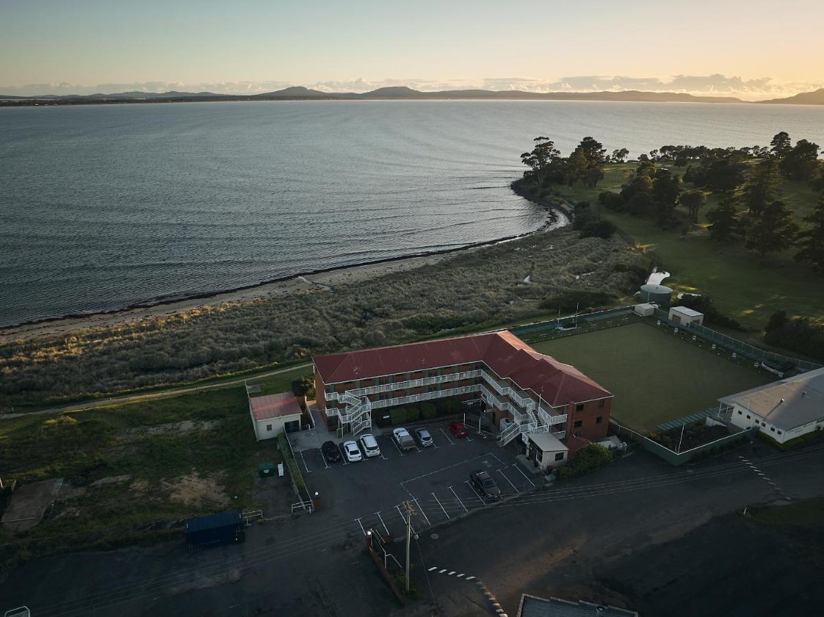 The Waterloo Hotel Swansea Bagian luar foto