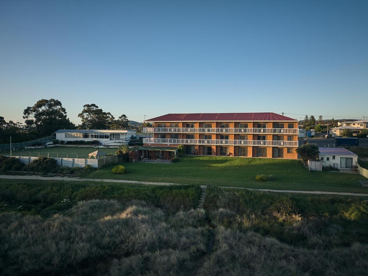 The Waterloo Hotel Swansea Bagian luar foto