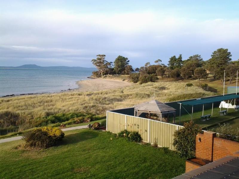 The Waterloo Hotel Swansea Bagian luar foto